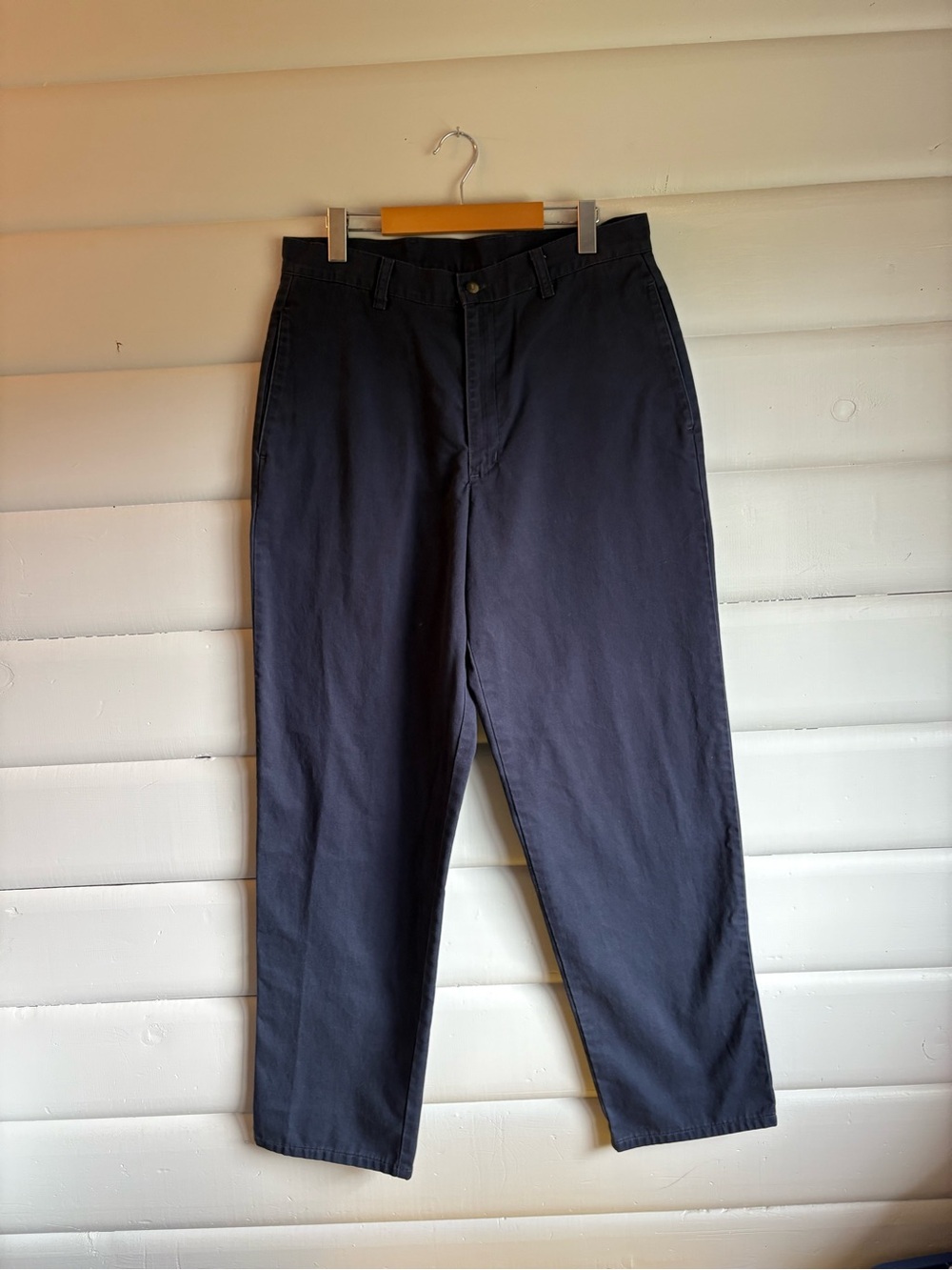 Vintage Levi’s Made in Canada Navy 100% Cotton Chino Work Pants 34x32